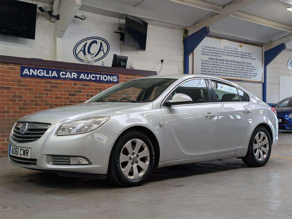 <p>2011 VAUXHALL INSIGNIA SRI NAV CDTI A</p>