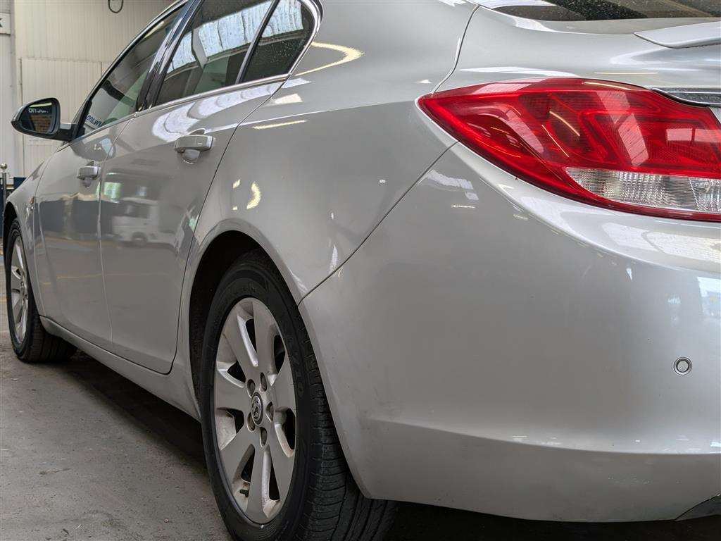 <p>2011 VAUXHALL INSIGNIA SRI NAV CDTI A</p>