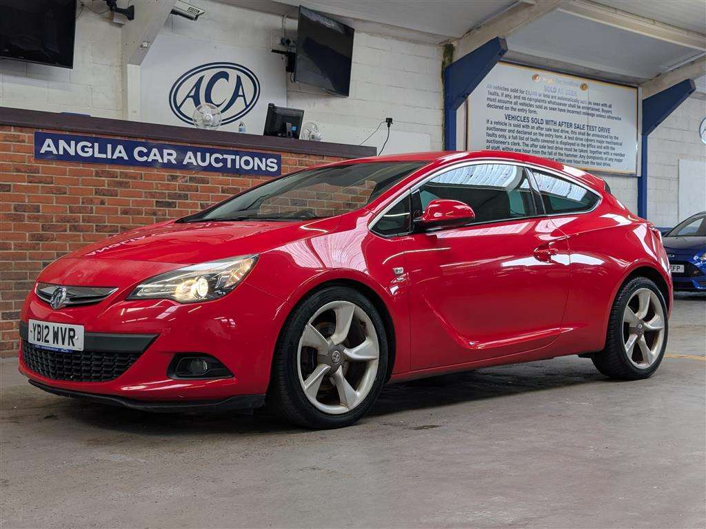 <p>2012 VAUXHALL ASTRA GTC SRI CDTI S/S</p>