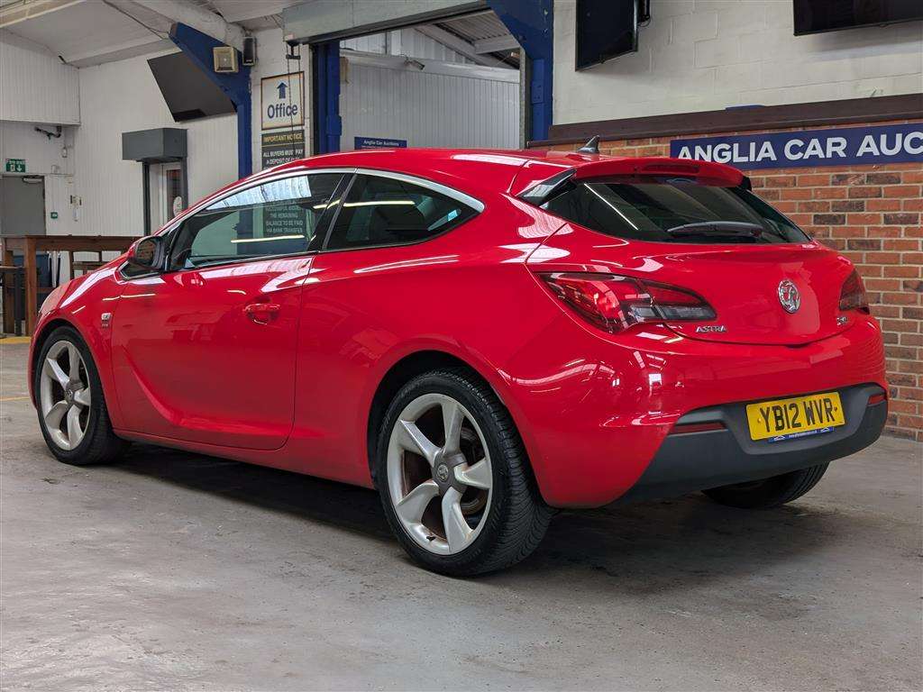 <p>2012 VAUXHALL ASTRA GTC SRI CDTI S/S</p>