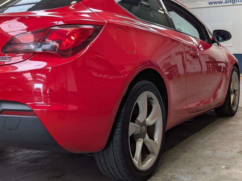 <p>2012 VAUXHALL ASTRA GTC SRI CDTI S/S</p>