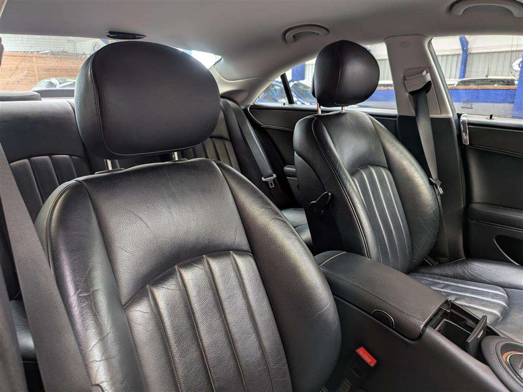 <p>2007 MERCEDES CLS 320 CDI AUTO</p>