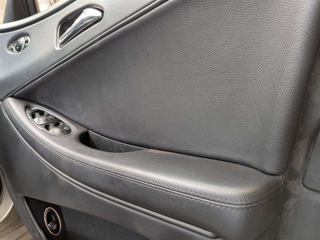 <p>2007 MERCEDES CLS 320 CDI AUTO</p>