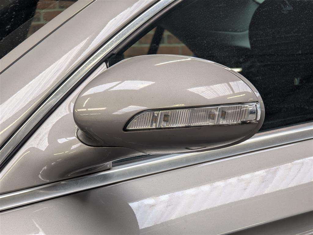 <p>2007 MERCEDES CLS 320 CDI AUTO</p>