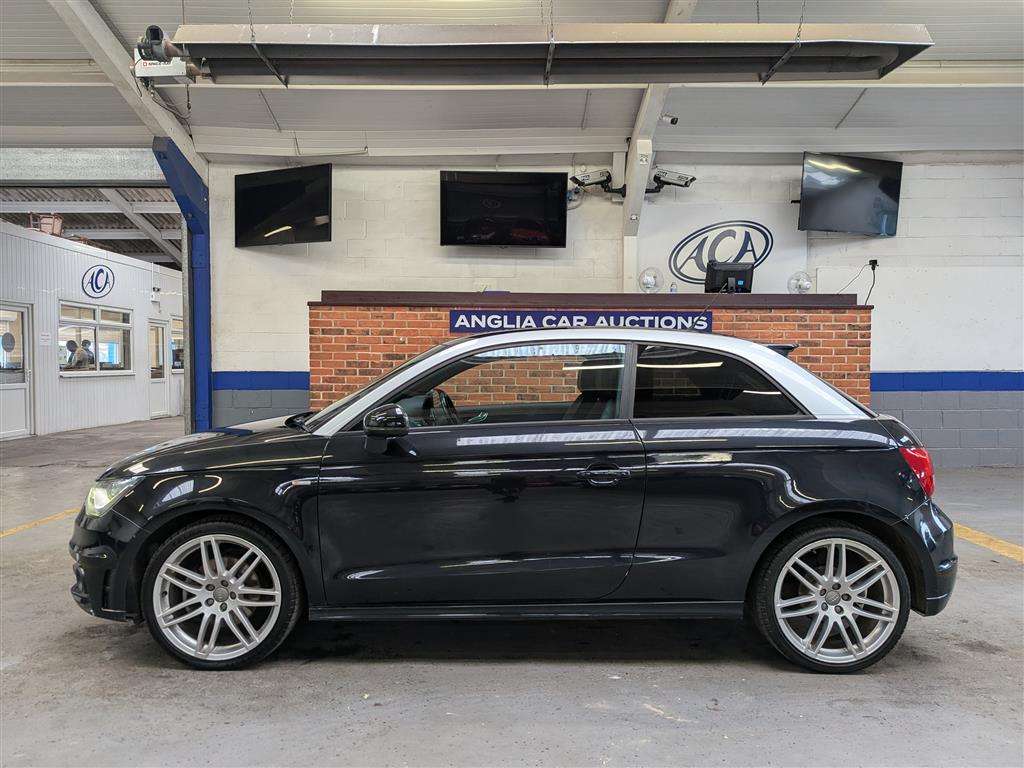 <p>2011 AUDI A1 S LINE TDI</p>