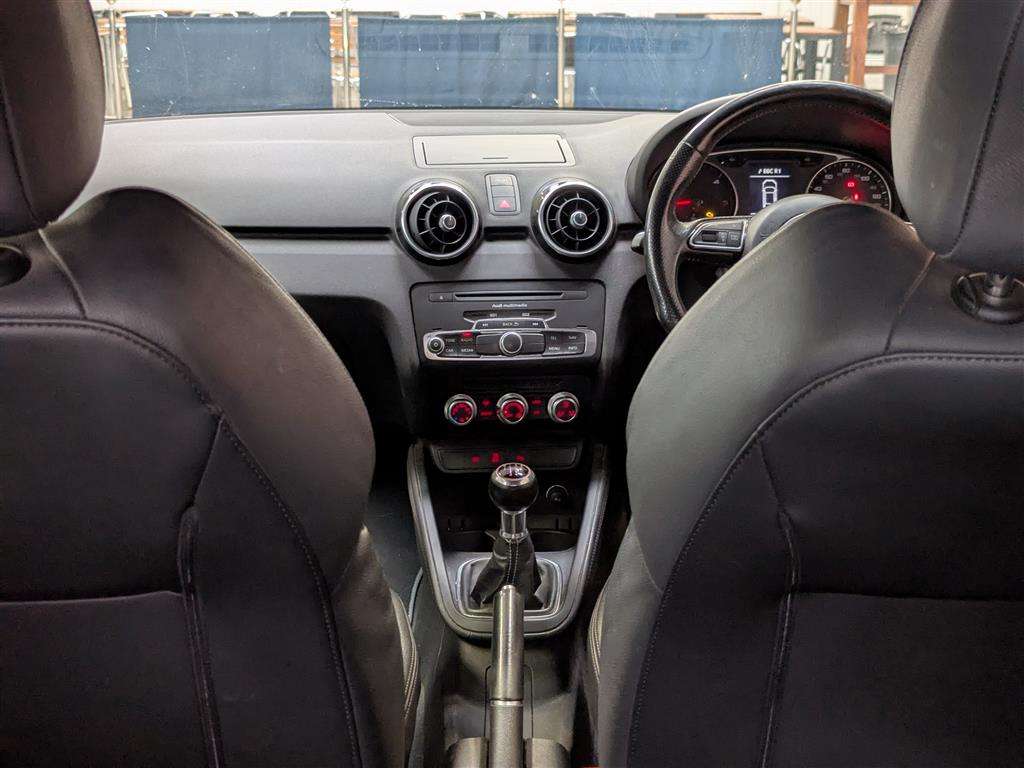 <p>2011 AUDI A1 S LINE TDI</p>