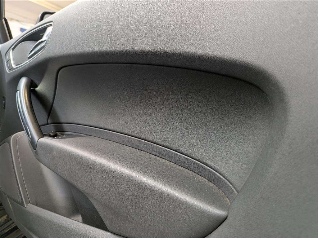 <p>2011 AUDI A1 S LINE TDI</p>