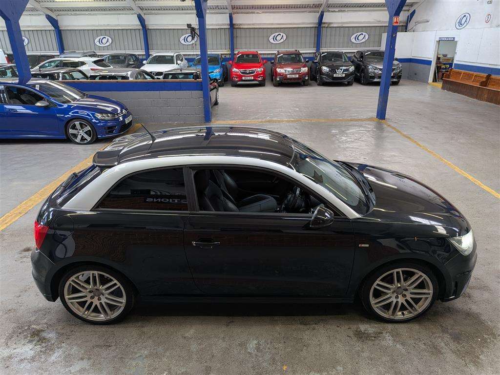 <p>2011 AUDI A1 S LINE TDI</p>