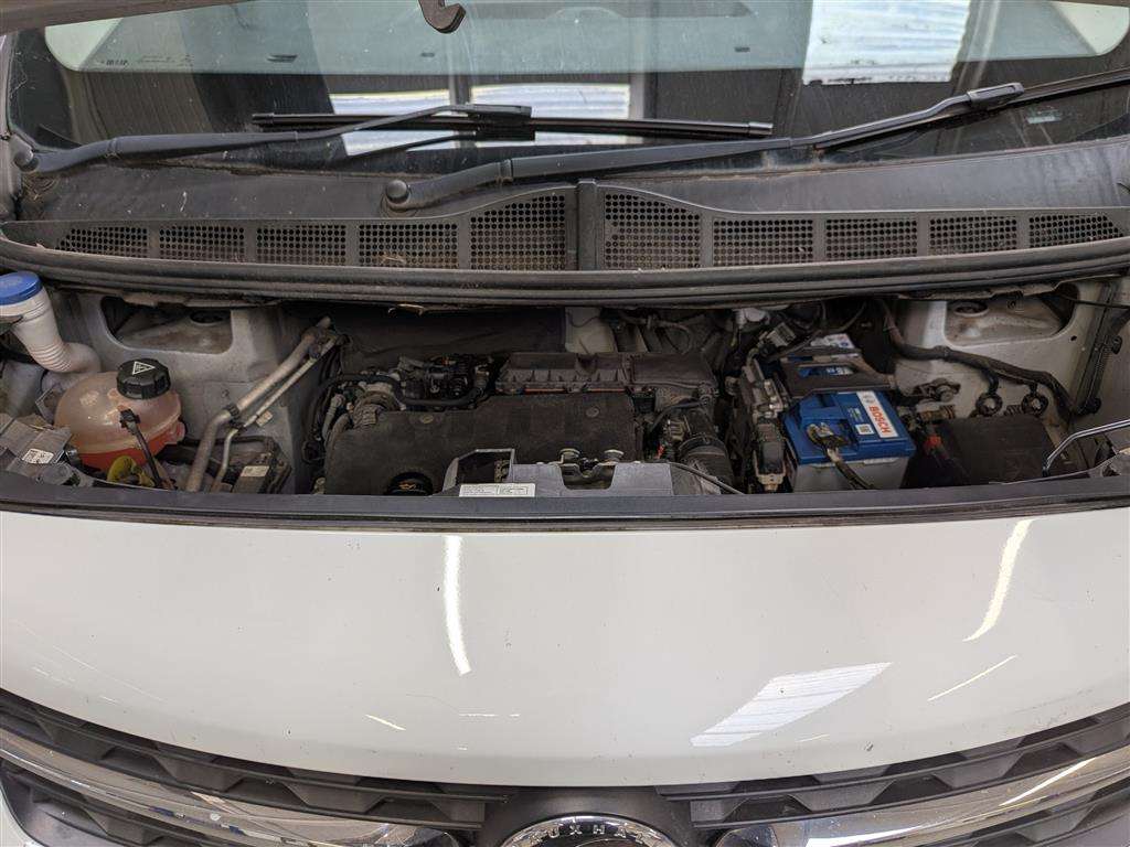 <p>2020 VAUXHALL VIVARO 2900 EDITION S/S</p>