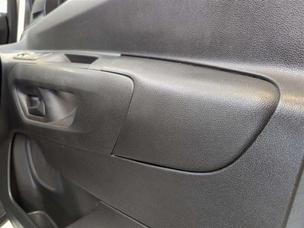<p>2022 PEUGEOT PARTNER PROFESSIONAL PREM</p>