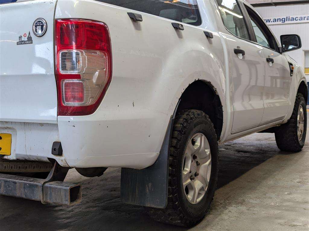 <p>2015 FORD RANGER XL 4X4 TDCI</p>