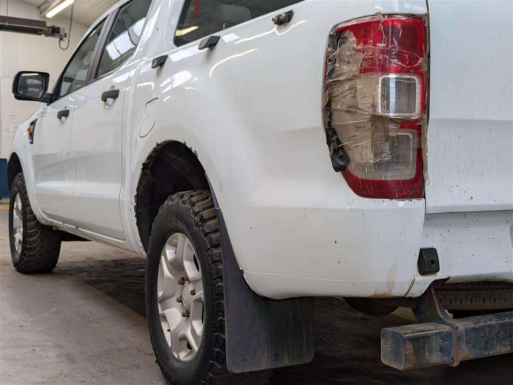 <p>2015 FORD RANGER XL 4X4 TDCI</p>