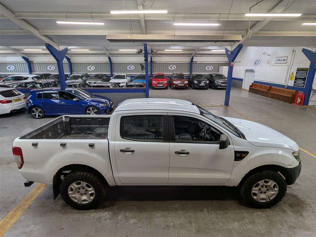 <p>2015 FORD RANGER XL 4X4 TDCI</p>