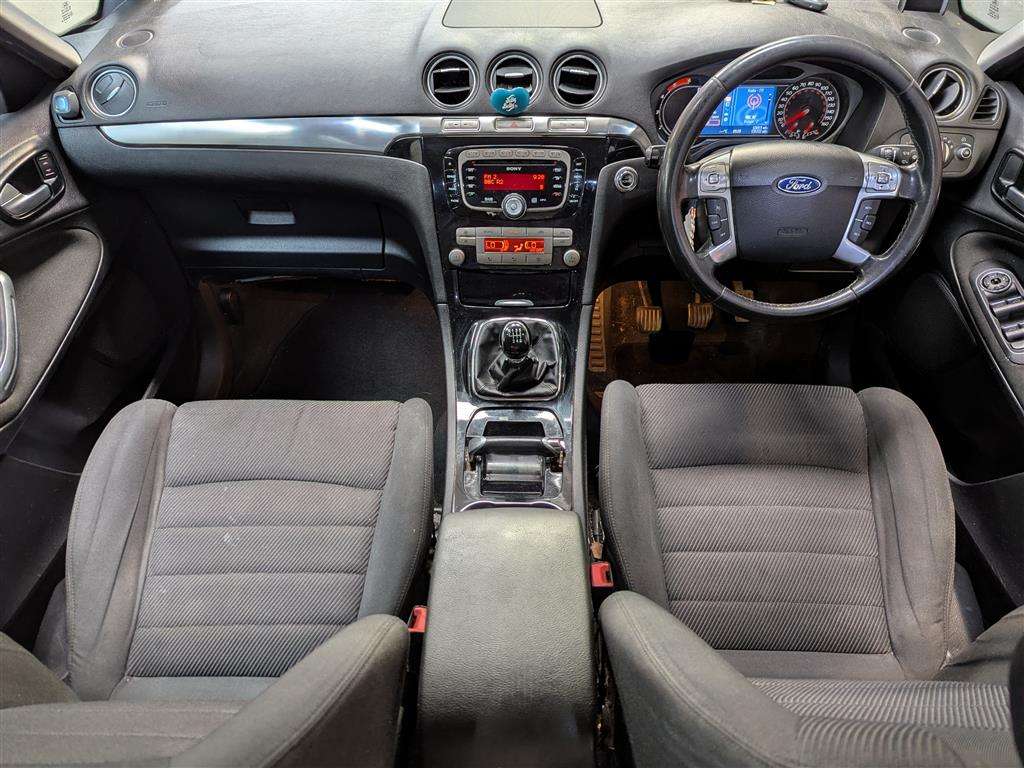 <p>2010 FORD S-MAX TITANIUM TDCI</p>