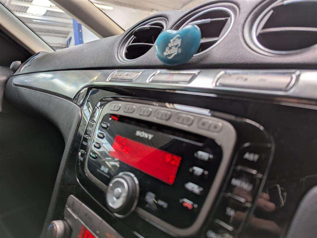 <p>2010 FORD S-MAX TITANIUM TDCI</p>