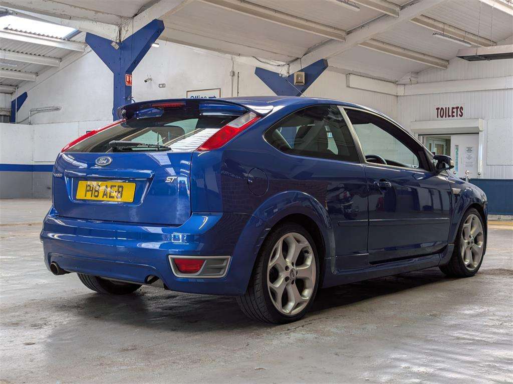 <p>2006 FORD FOCUS ST-3</p>