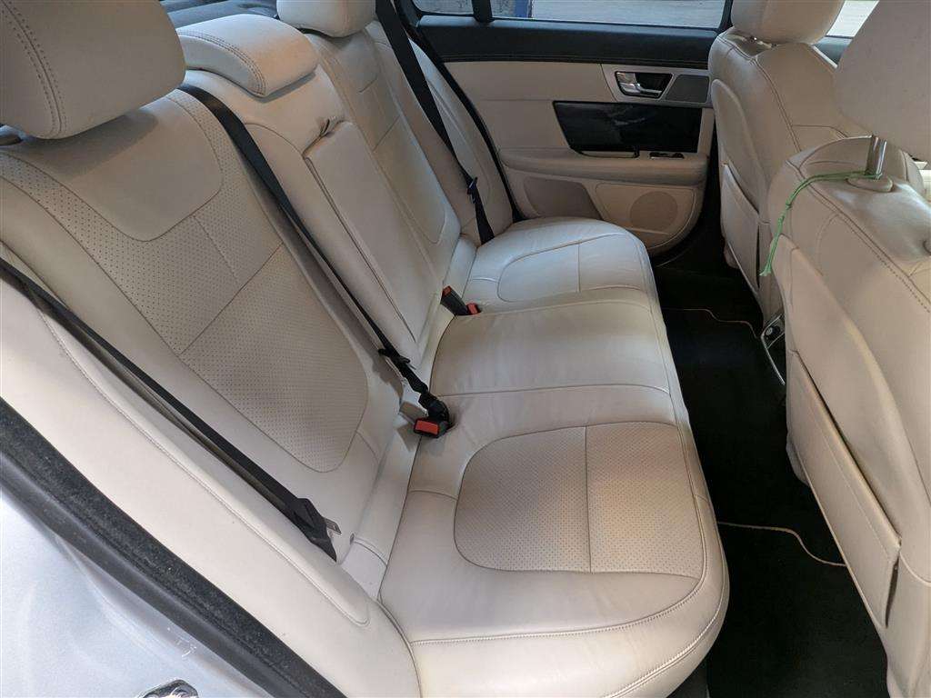 <p>2012 JAGUAR XF S PORTFOLIO V6 D AUTO</p>