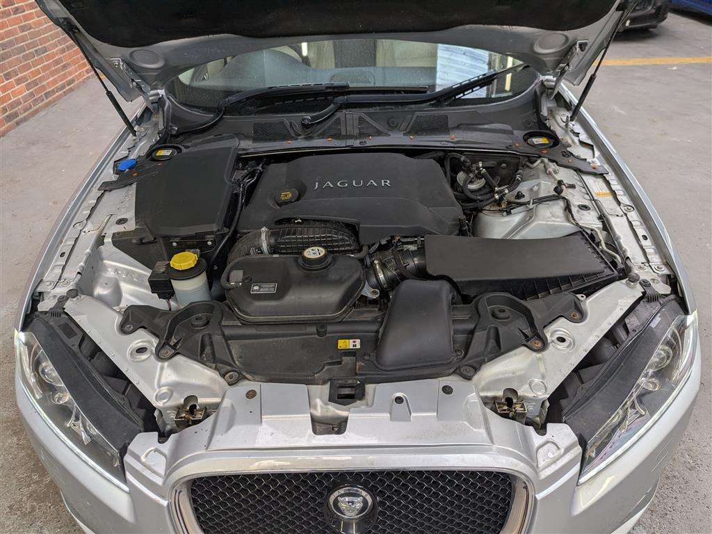 <p>2012 JAGUAR XF S PORTFOLIO V6 D AUTO</p>