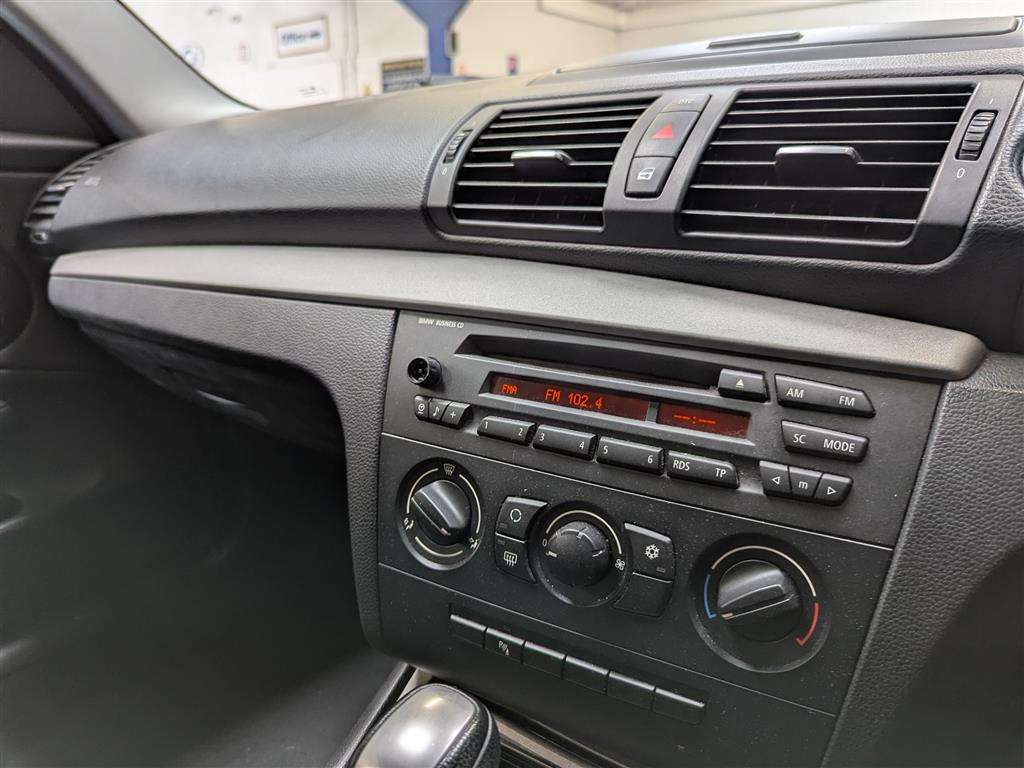 <p>2009 BMW 116I SPORT AUTO</p>