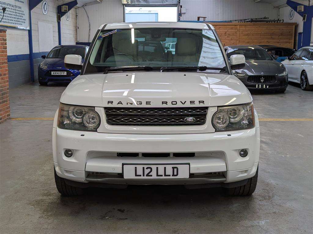 <p>2010 LAND ROVER RANGE ROVER SP HSE TDV6 A</p>