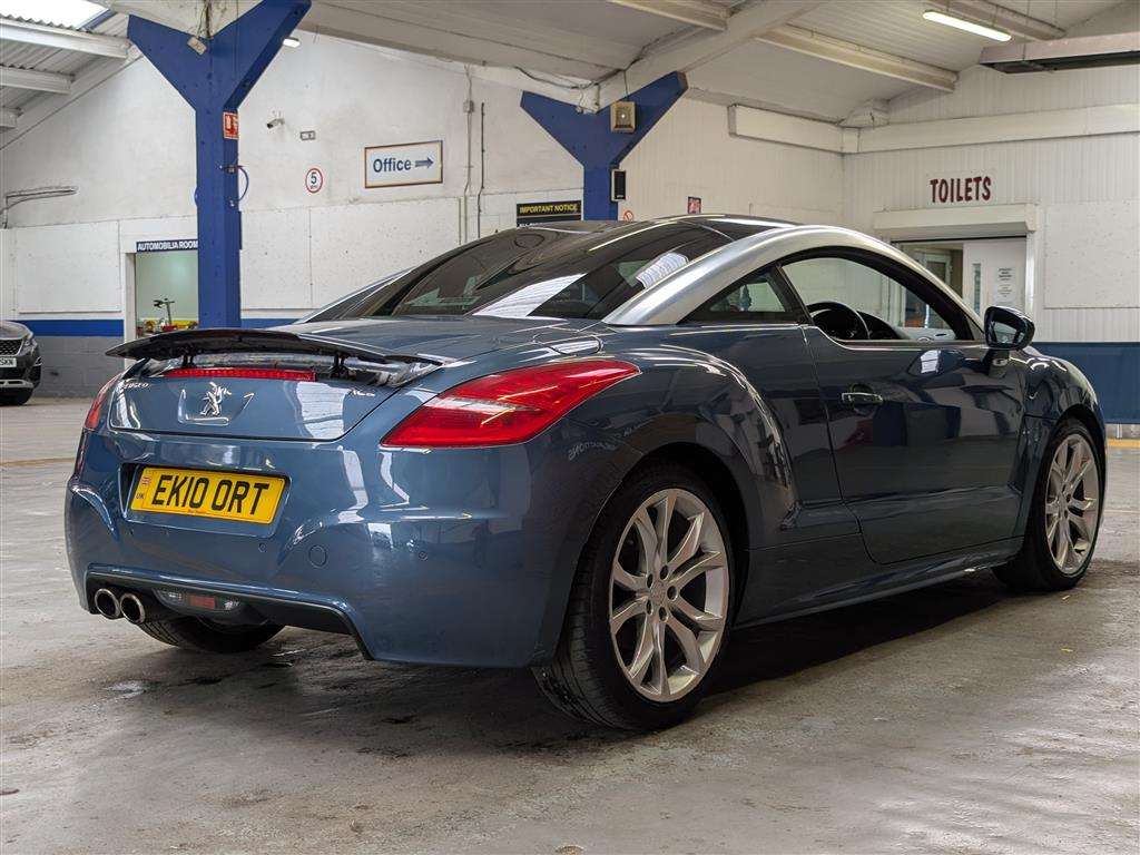 <p>2010 PEUGEOT RCZ GT THP 156</p>