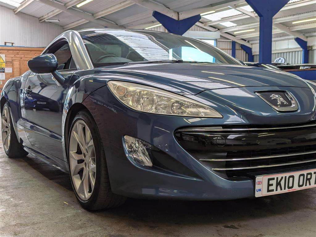 <p>2010 PEUGEOT RCZ GT THP 156</p>