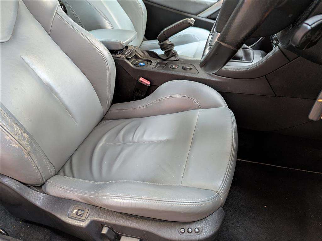 <p>2010 PEUGEOT RCZ GT THP 156</p>