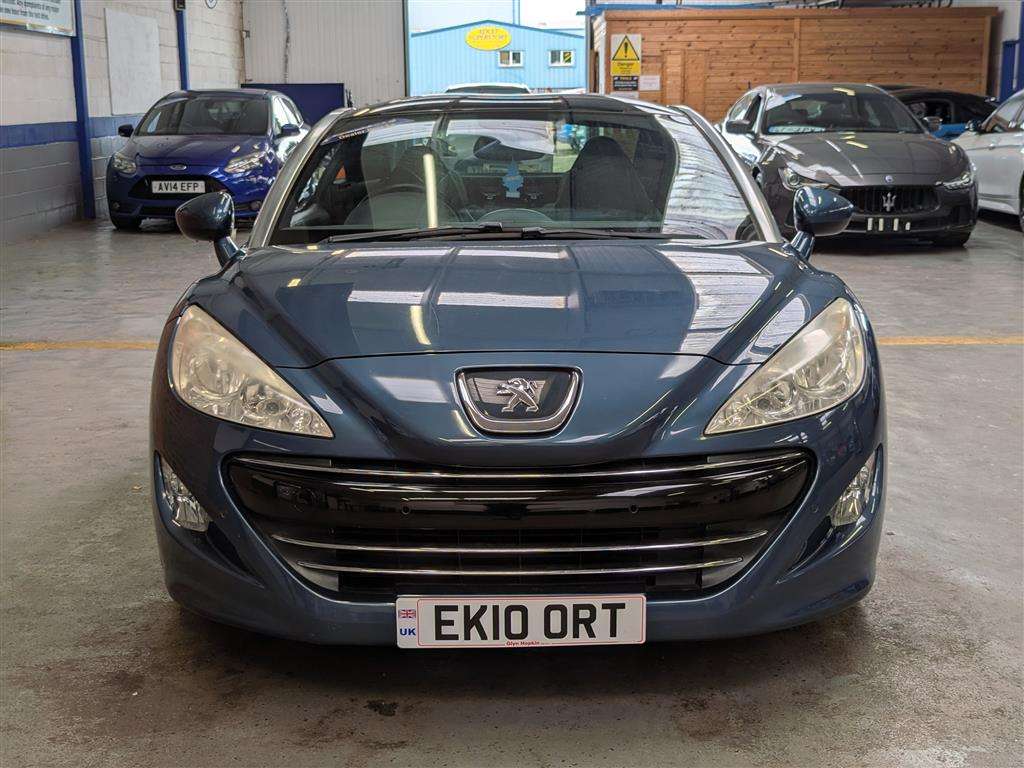 <p>2010 PEUGEOT RCZ GT THP 156</p>