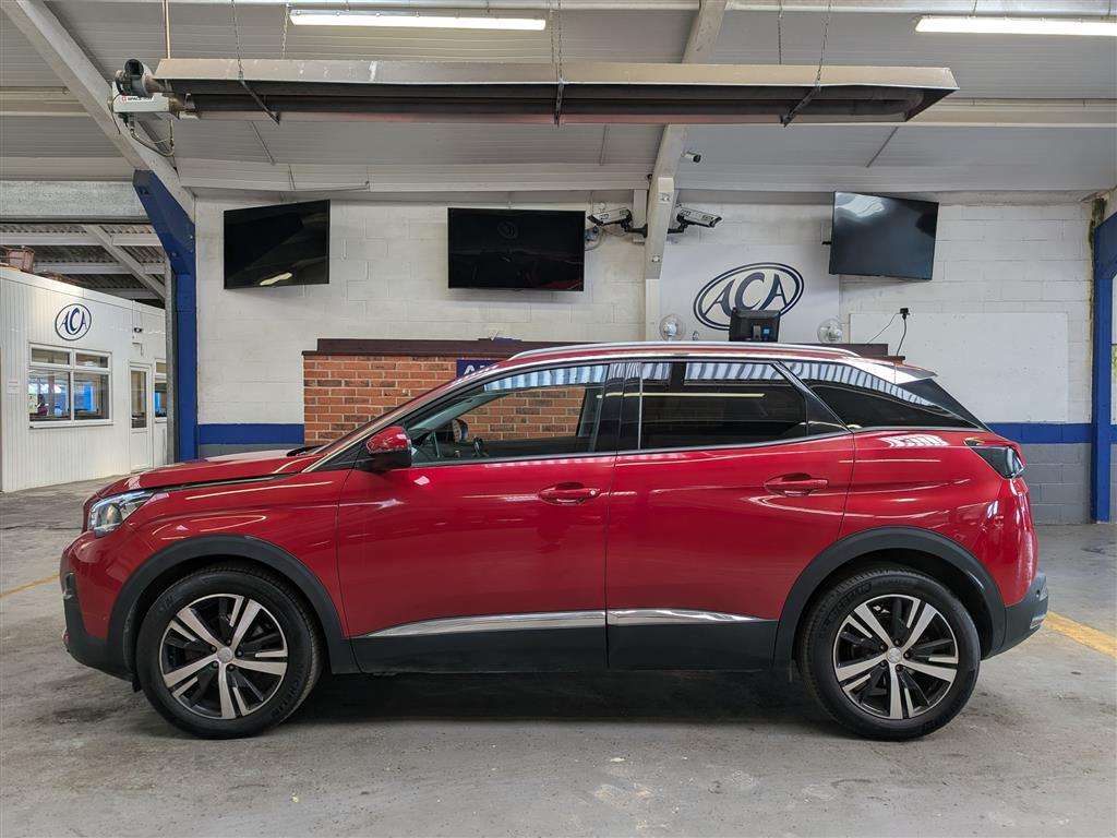 <p>2019 PEUGEOT 3008 ALLURE S/S</p>