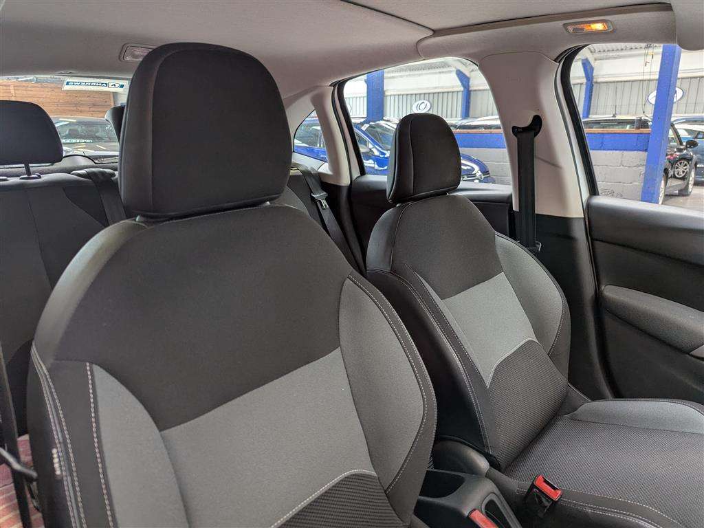 <p>2013 CITROEN C3 VTR+ HDI</p>