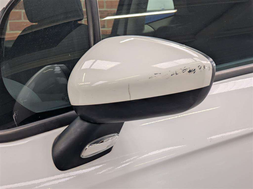 <p>2013 CITROEN C3 VTR+ HDI</p>