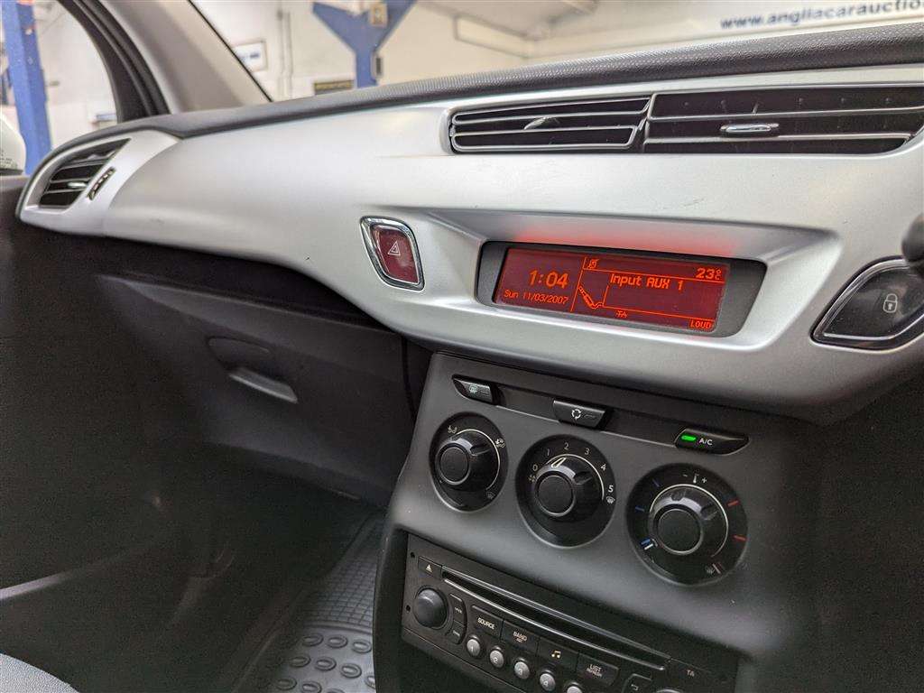 <p>2013 CITROEN C3 VTR+ HDI</p>
