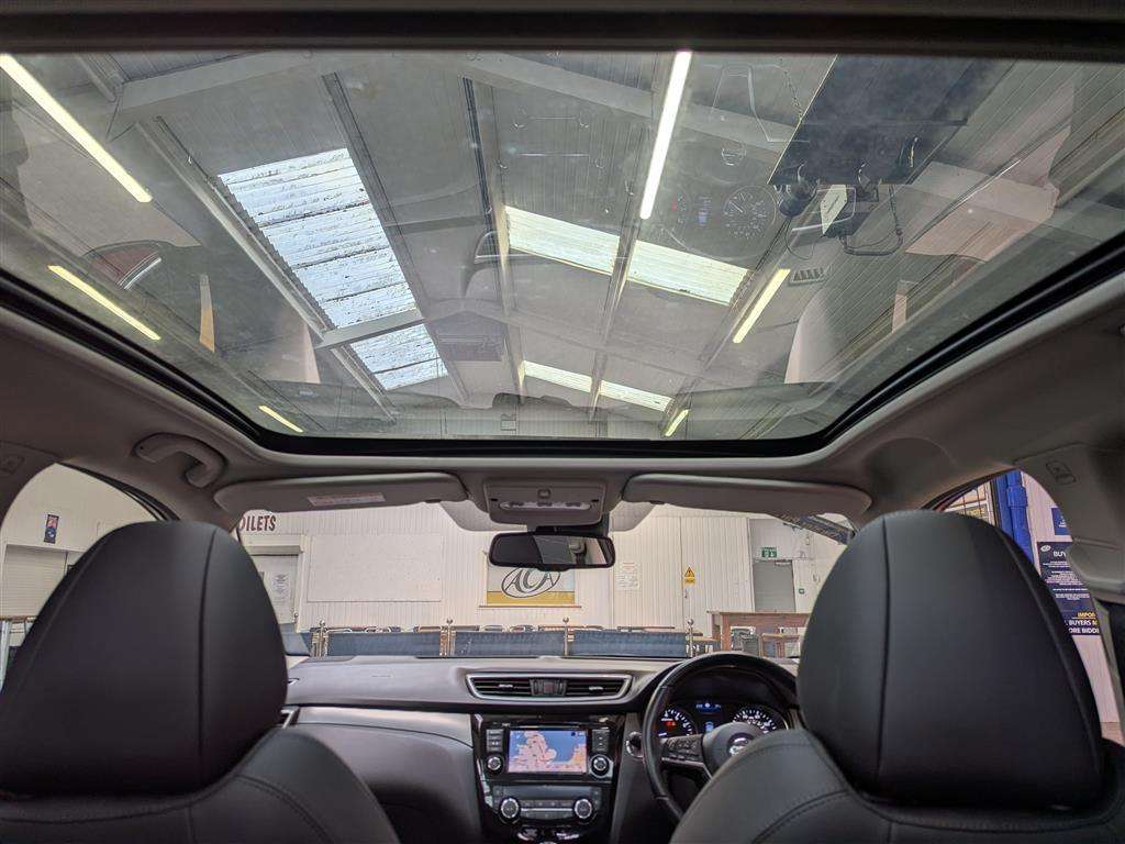 <p>2019 NISSAN QASHQAI TEKNA DIG-T</p>