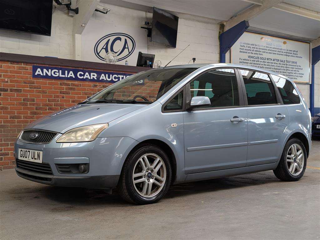 <p>2007 FORD FOCUS C-MAX ZETEC **SOLD</p>