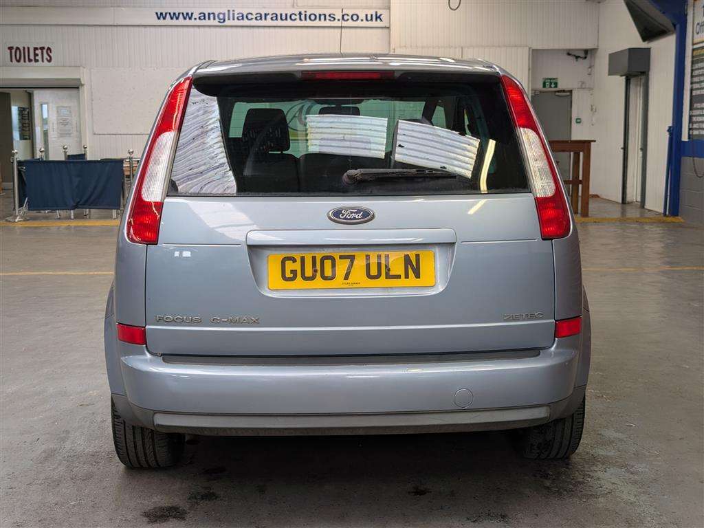 <p>2007 FORD FOCUS C-MAX ZETEC **SOLD</p>