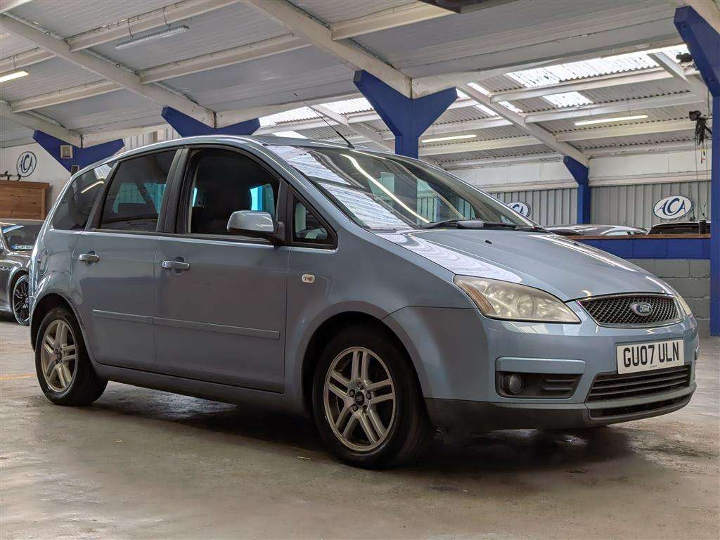 <p>2007 FORD FOCUS C-MAX ZETEC **SOLD</p>