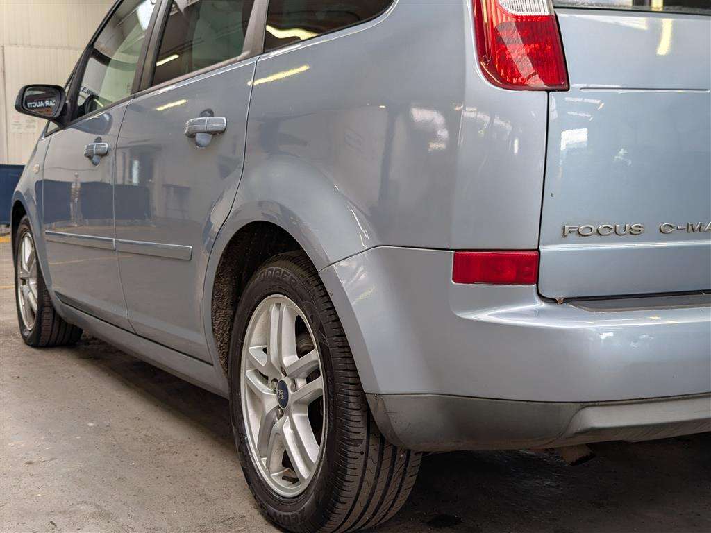 <p>2007 FORD FOCUS C-MAX ZETEC **SOLD</p>