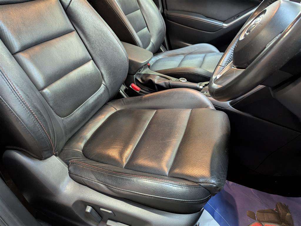 <p>2013 MAZDA CX-5 SPORT NAV D 4X4 AUTO</p>