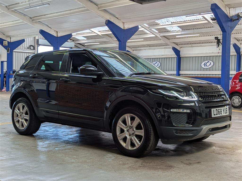 <p>2018 LAND ROVER RANGE ROVER EVOQUE SE TEC</p>