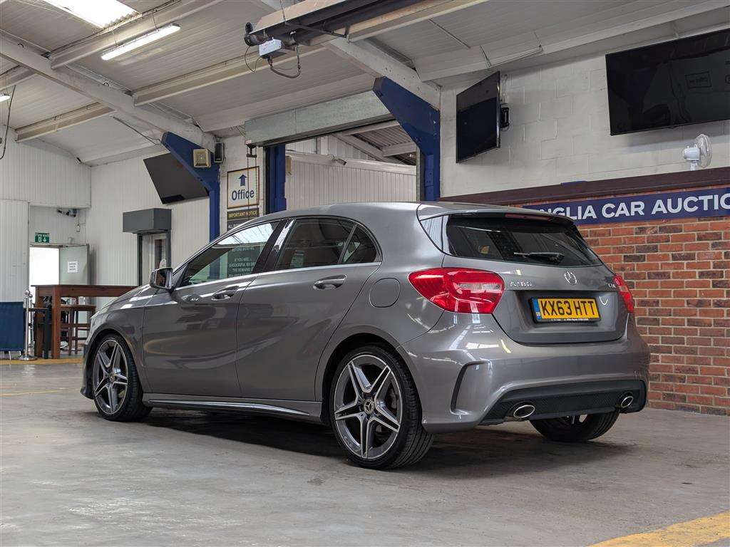 <p>2013 MERCEDES-BENZ A180 BLUE-CY AMG SPORT CD</p>