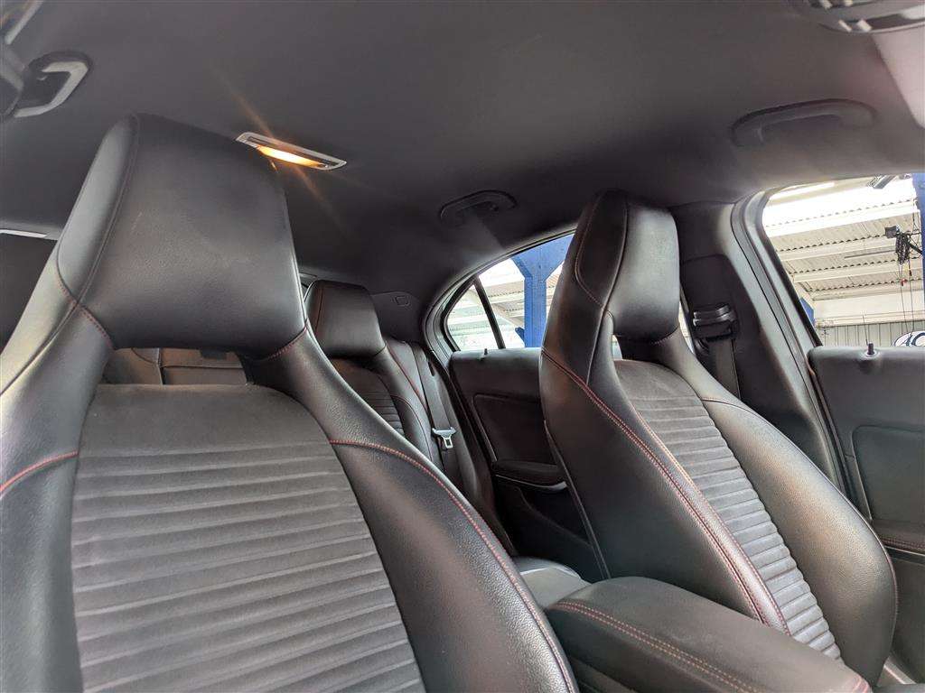 <p>2013 MERCEDES-BENZ A180 BLUE-CY AMG SPORT CD</p>