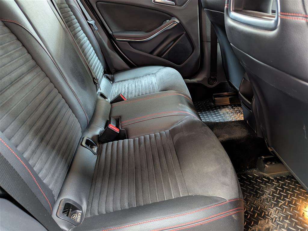 <p>2013 MERCEDES-BENZ A180 BLUE-CY AMG SPORT CD</p>