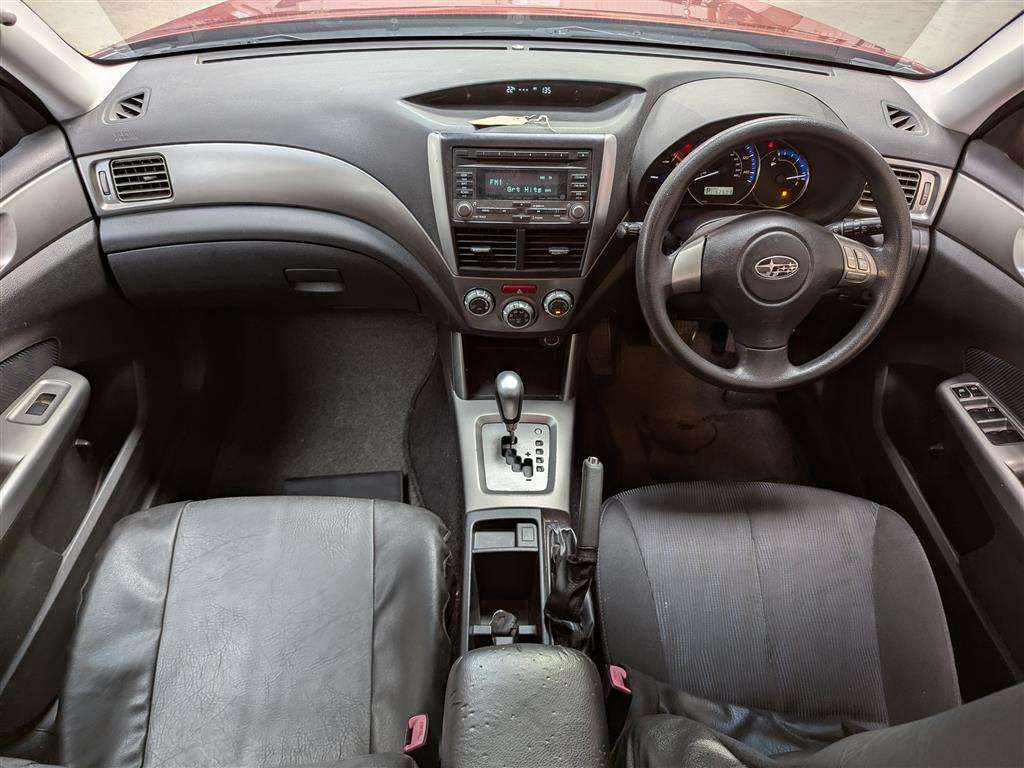 <p>2010 SUBARU FORESTER X AUTO</p>