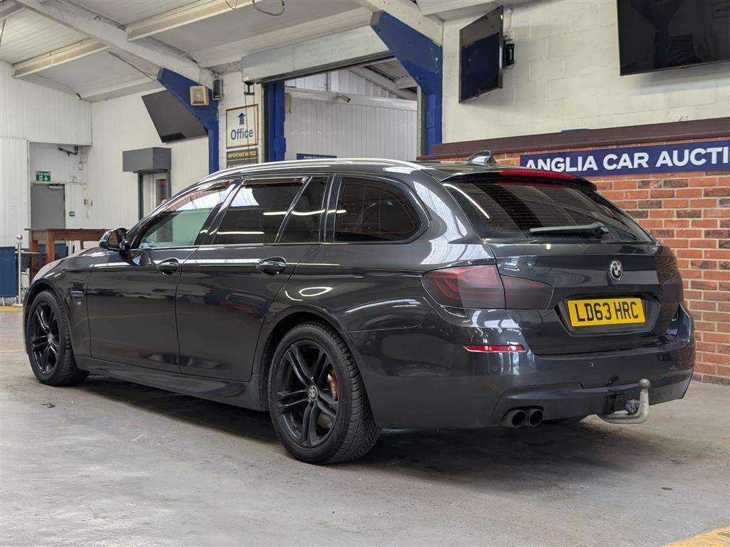 <p>2013 BMW 530D M SPORT AUTO</p>