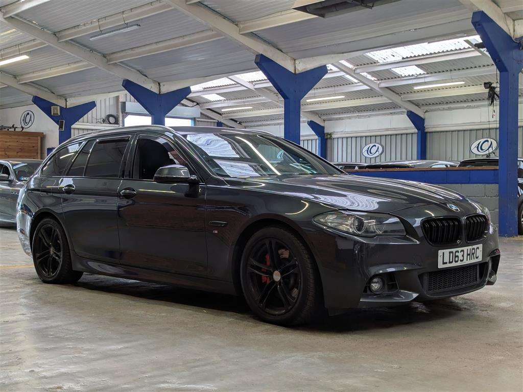 <p>2013 BMW 530D M SPORT AUTO</p>