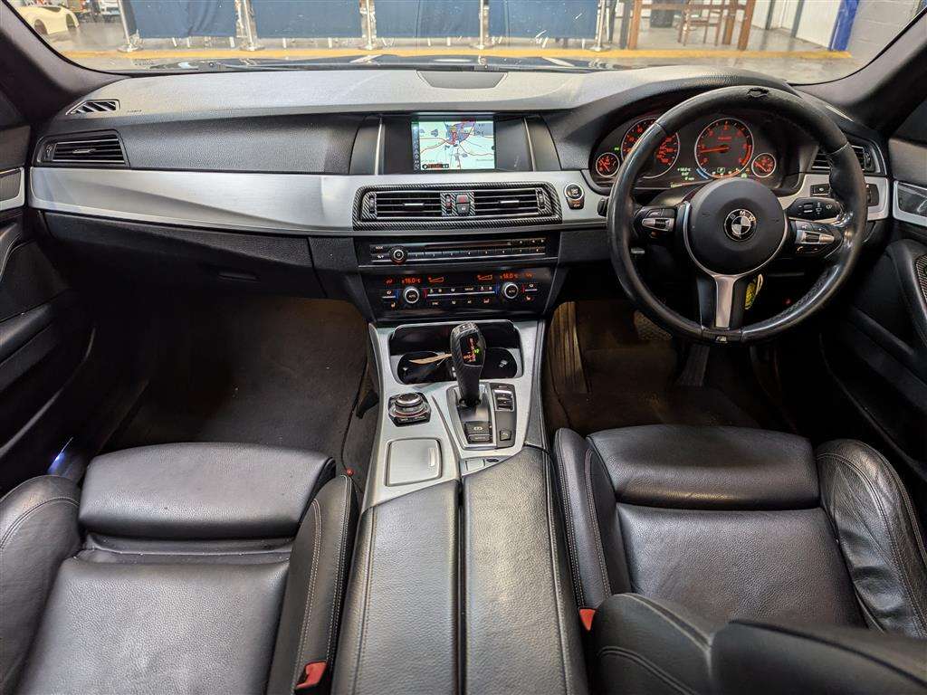 <p>2013 BMW 530D M SPORT AUTO</p>
