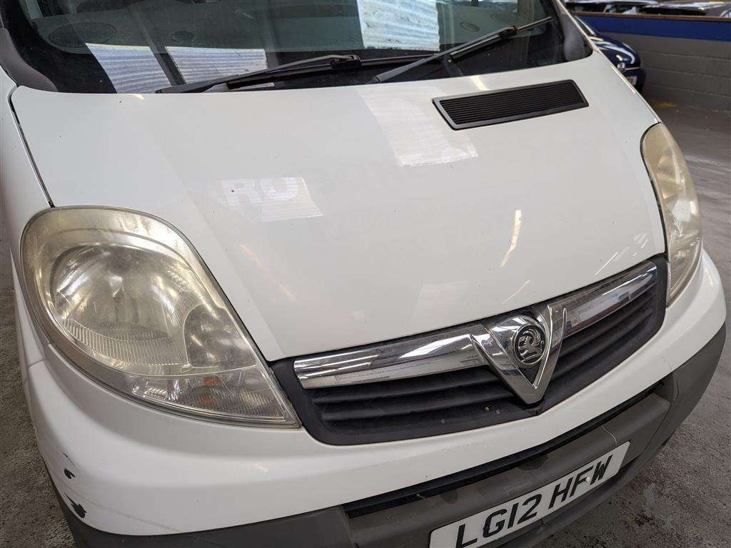 <p>2012 VAUXHALL VIVARO 2900 **SOLD</p>