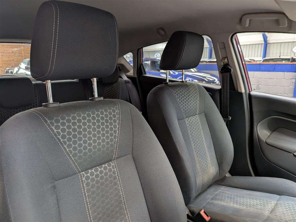 <p>2010 FORD FIESTA TITANIUM 96</p>