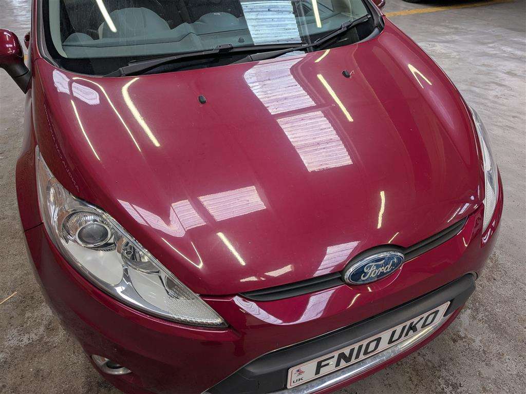 <p>2010 FORD FIESTA TITANIUM 96</p>
