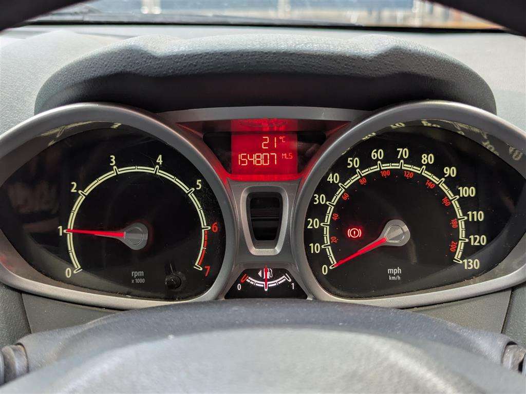 <p>2010 FORD FIESTA TITANIUM 96</p>
